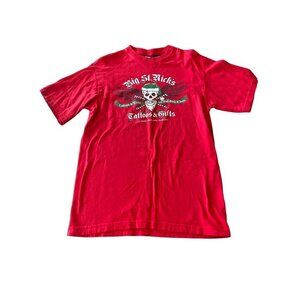 St. Nick's Tattoo & Gifts Red T Shirt Size Medium